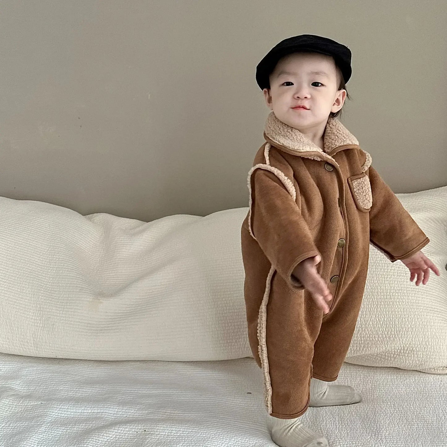 Baby boys and girls fashion Winter Reversible Lamb wool bodysuits 0-3 years infants warm thick jumpsuits