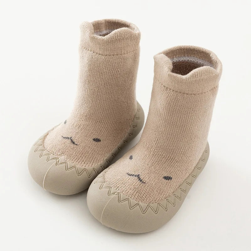 2023 Autumn Winter Baby Warm Cushion Sock Shoes Rubber Sole Cute Cartoon Lightweight Floor Shoes Toddler First Walker Sneakers