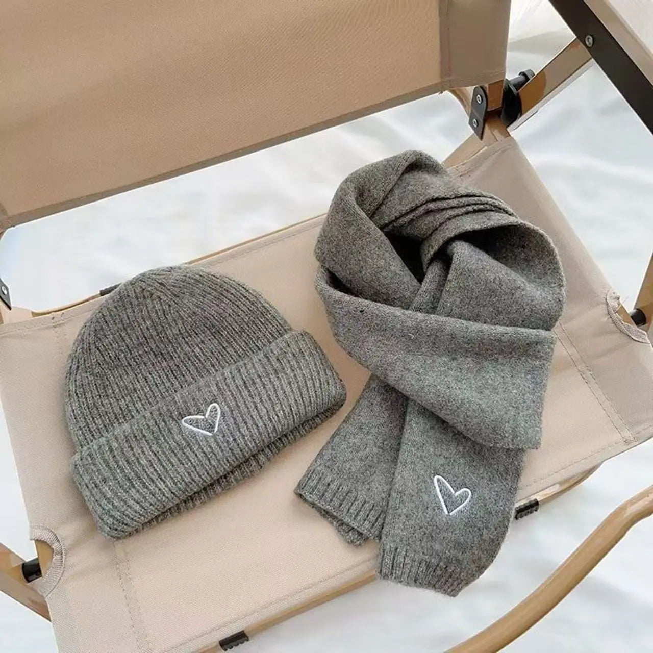 Solid Color Kids Knitted Hat Scarf Love Heart Embroidery Autumn Winter Warm Baby Beanie Outdoor Anti-cold Boys Girls Cap Scarves