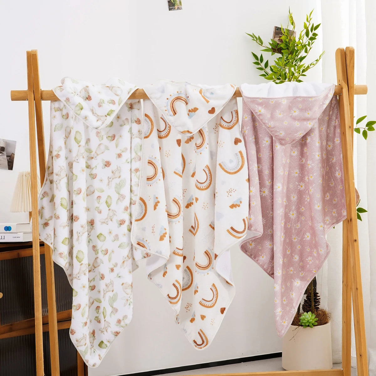 80cĂ—80CM Thick Baby Coral Fleece Blanket Absorbent Bath Towel Warm Newborn Swaddle Wrap Quilt Bedding Stroller Cover