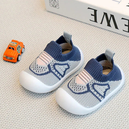 1 Pair of Cute Soft-Soled Non-Slip Shoes and Socks for All Seasons, Suitable for Daily Casual Wear for Male and Female Babies