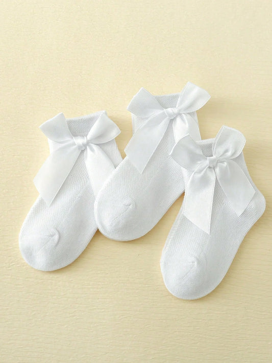 3 Pairs of Baby Girls Sockings with Bows, Breathable and Sweat-Absorbent Socks for Kids, Suitable for Wearing All Year Round