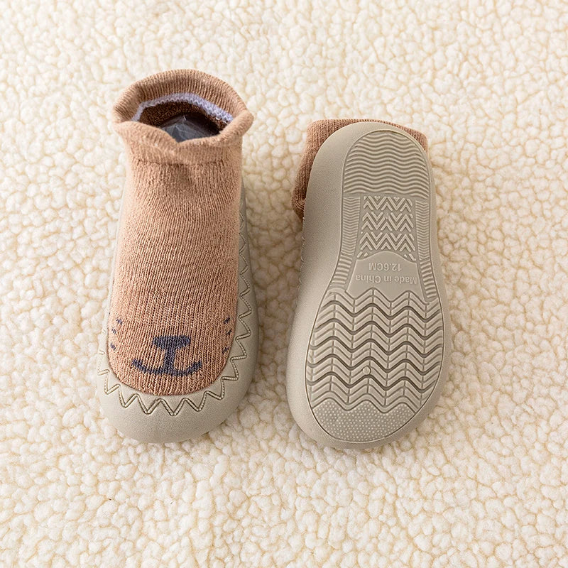 2023 Autumn Winter Baby Warm Cushion Sock Shoes Rubber Sole Cute Cartoon Lightweight Floor Shoes Toddler First Walker Sneakers