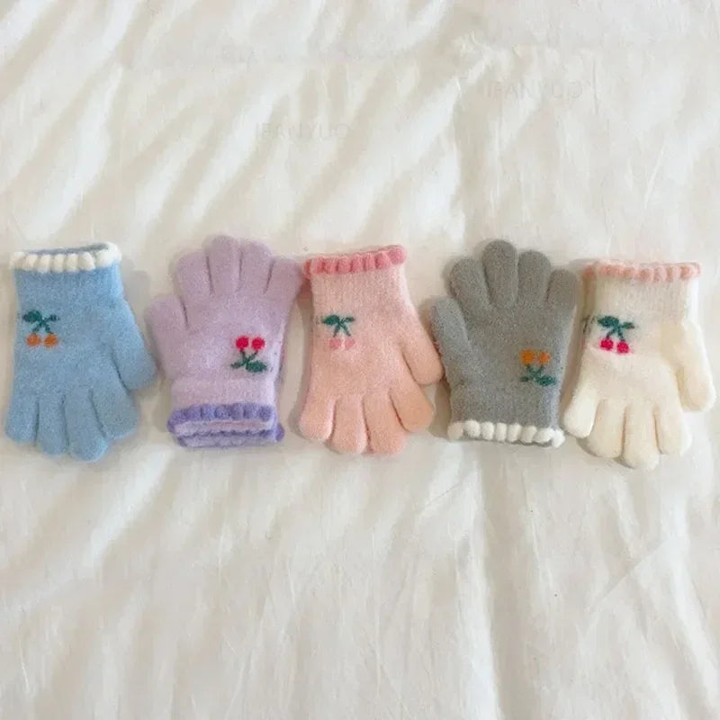 Korean Sweet Cherry Children Kids Warm Gloves Winter Windproof Thicken Boys Girls Kids Cycling Mittens Cute Fashion Baby Gloves
