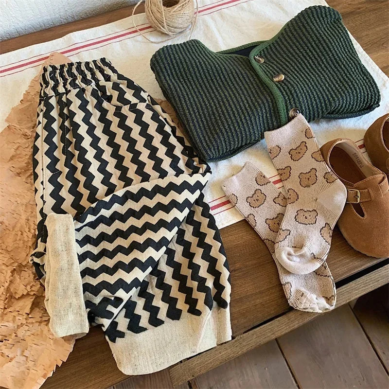 2025 Autumn Kids Zigzag Stripe Wide Leg Pants Elastic Waist Baggy Trousers with Pockets 2-7Y Boys Girls Casual Clothes