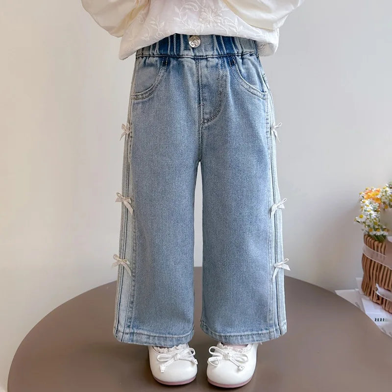 Bow Straight Jeans