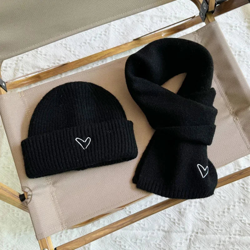 Solid Color Kids Knitted Hat Scarf Love Heart Embroidery Autumn Winter Warm Baby Beanie Outdoor Anti-cold Boys Girls Cap Scarves