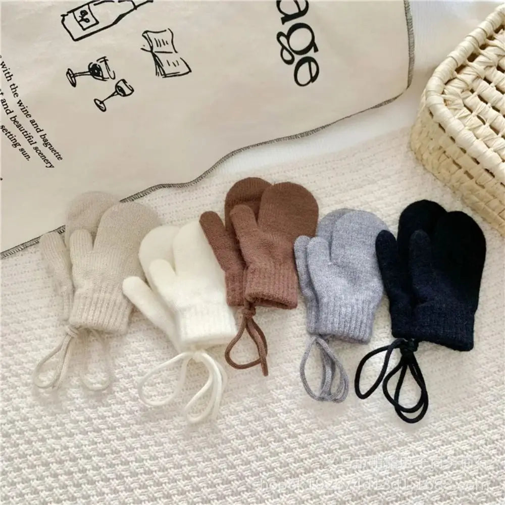 Winter Mittens Children Full Finger Gloves Warm Baby Gloves for 1-3Y Kids Hanging Neck Warm Gloves Newborn Baby Accessories