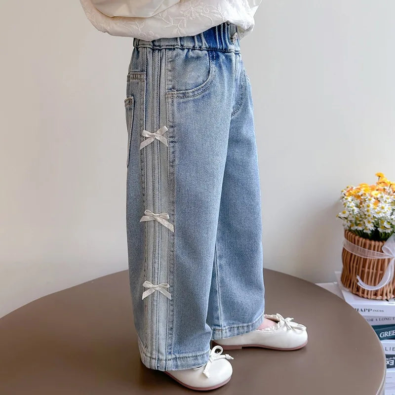 Bow Straight Jeans