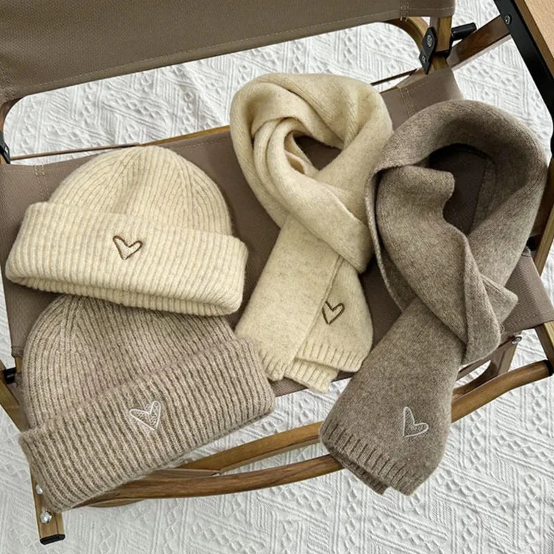 Solid Color Kids Knitted Hat Scarf Love Heart Embroidery Autumn Winter Warm Baby Beanie Outdoor Anti-cold Boys Girls Cap Scarves