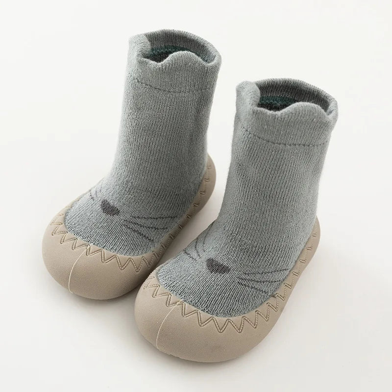 2023 Autumn Winter Baby Warm Cushion Sock Shoes Rubber Sole Cute Cartoon Lightweight Floor Shoes Toddler First Walker Sneakers